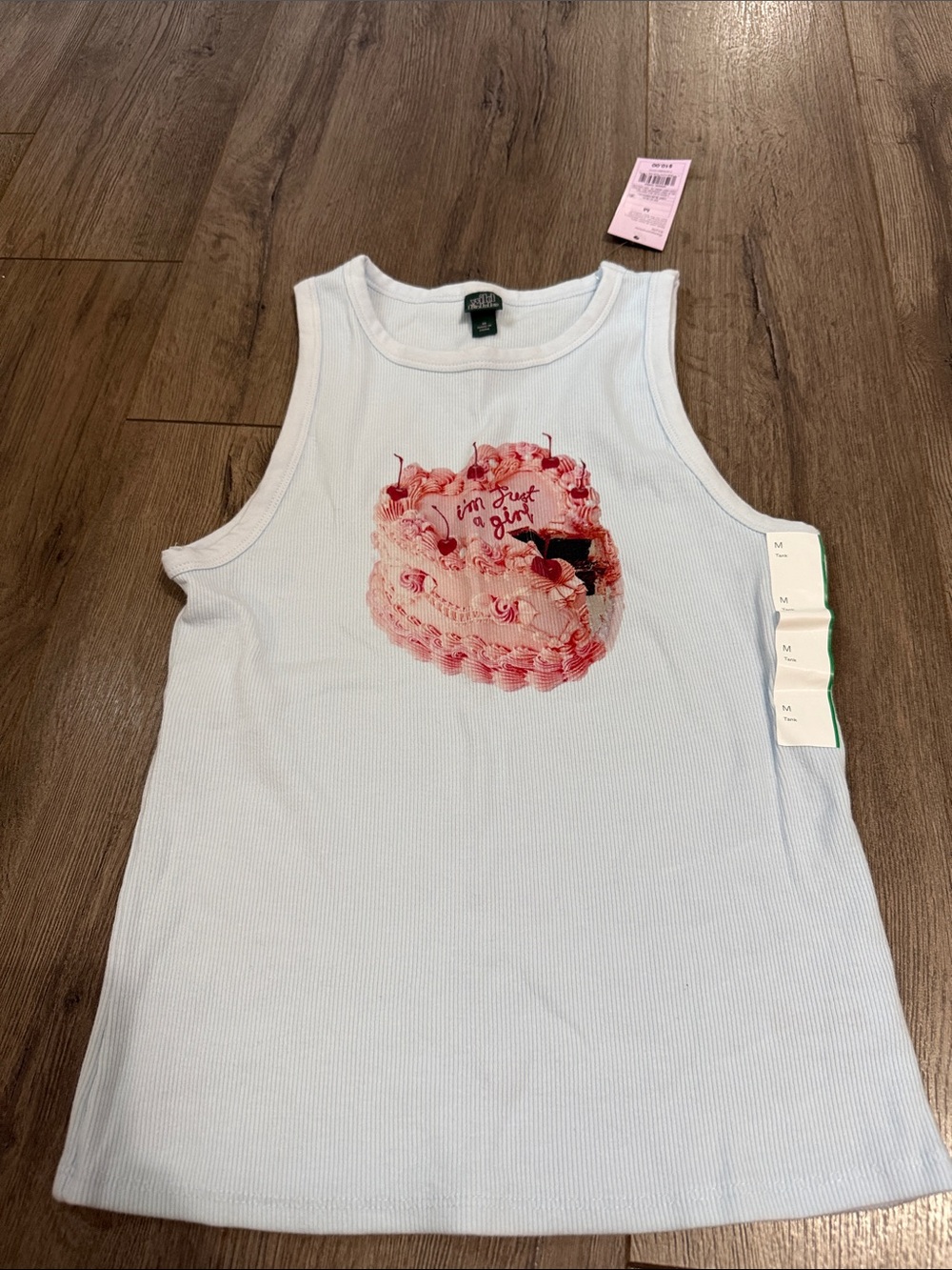 Target tank top cake M NWT